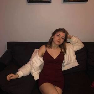 Meet your Posher, Justine